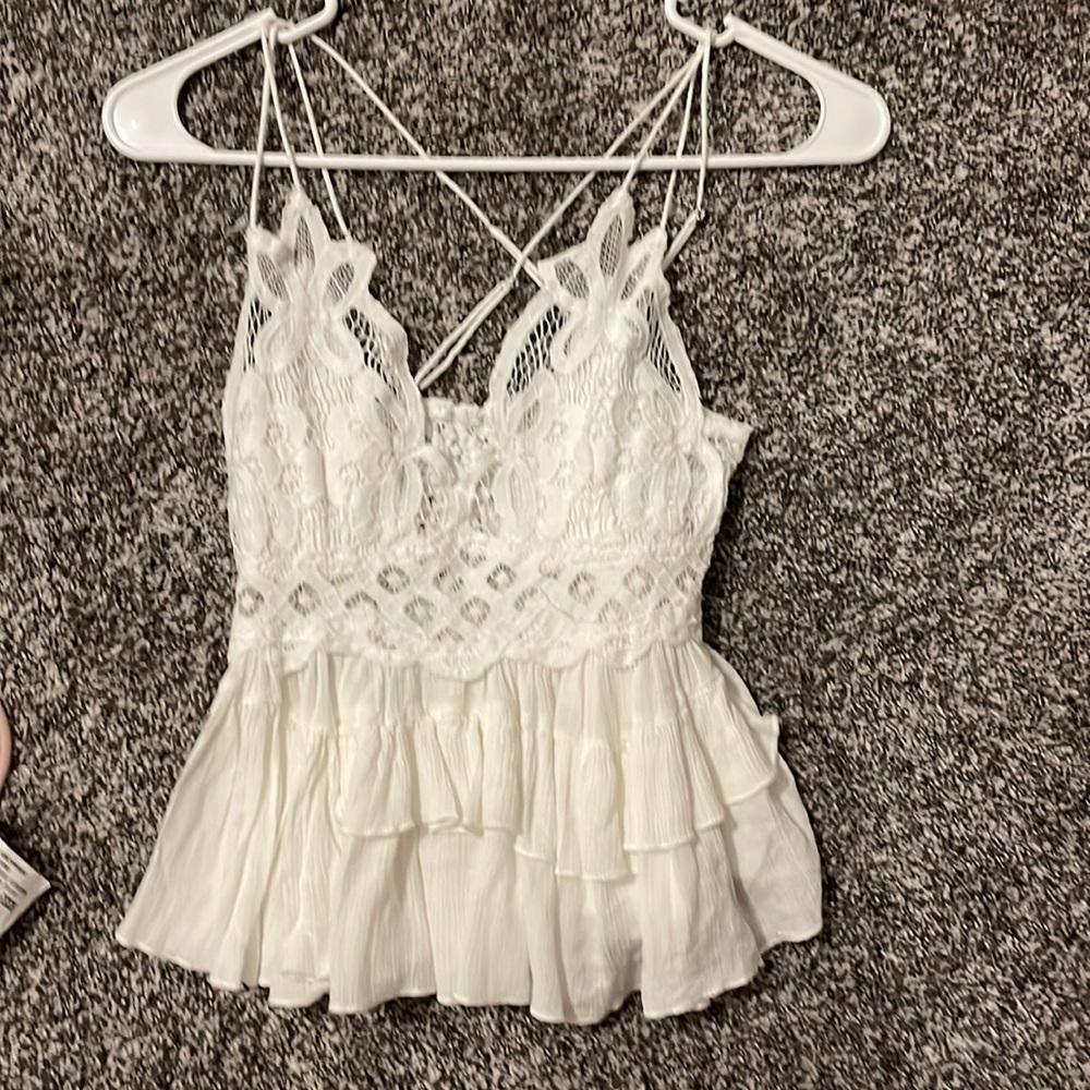 Free people Adela Cami! Most flattering tank for the summer! Xs fits small!